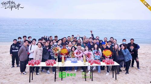 他跨越山海而来 吃瓜,他跨越千山万水，只为与你共品瓜香