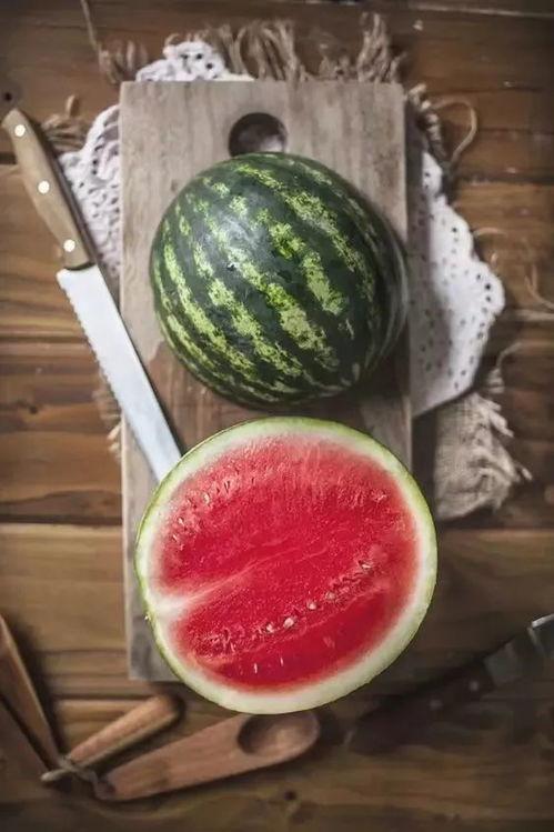 把瓜瓜吃瓜的,揭秘网络热词背后的趣味与思考