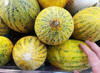 葡萄可以和哈密瓜吃吗,健康美味两不误